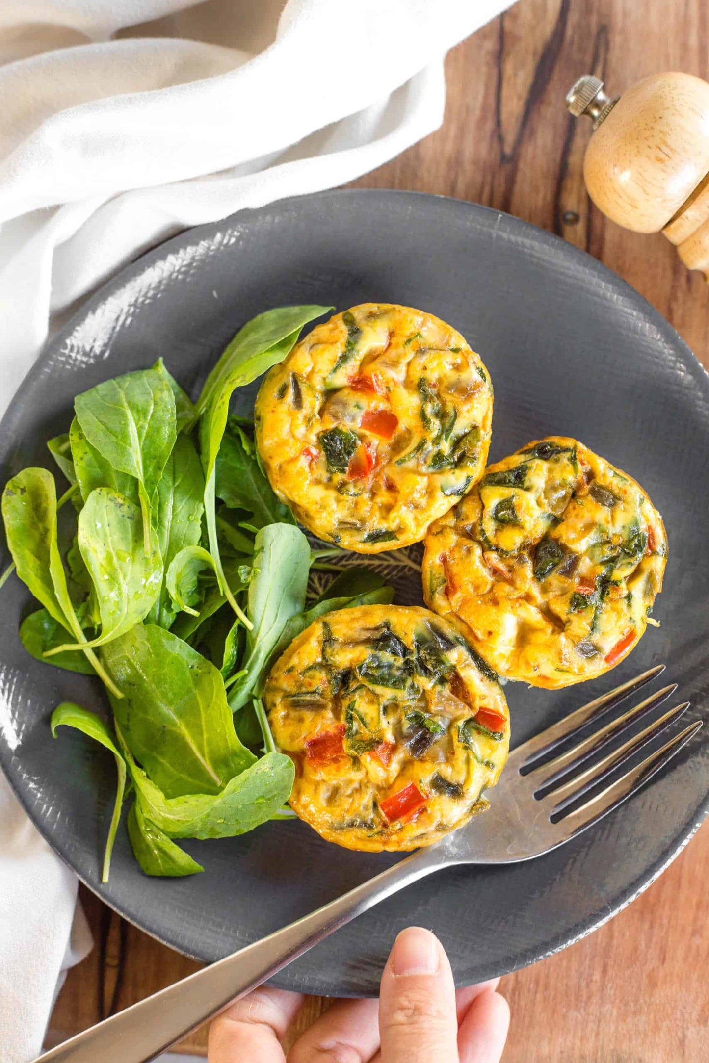 MINI CRUSTLESS VEGETABLE QUICHE | GLUTEN FREE + VEGETARIAN
