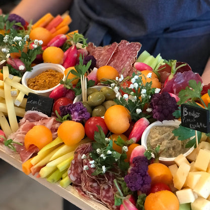 PLATEAU COMBO FROMAGES/CHARCUTERIES +CRUDITÉS | PRODUITS TERROIR LOCAL