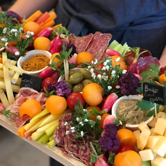 PLATEAU COMBO FROMAGES/CHARCUTERIES +CRUDITÉS | PRODUITS TERROIR LOCAL