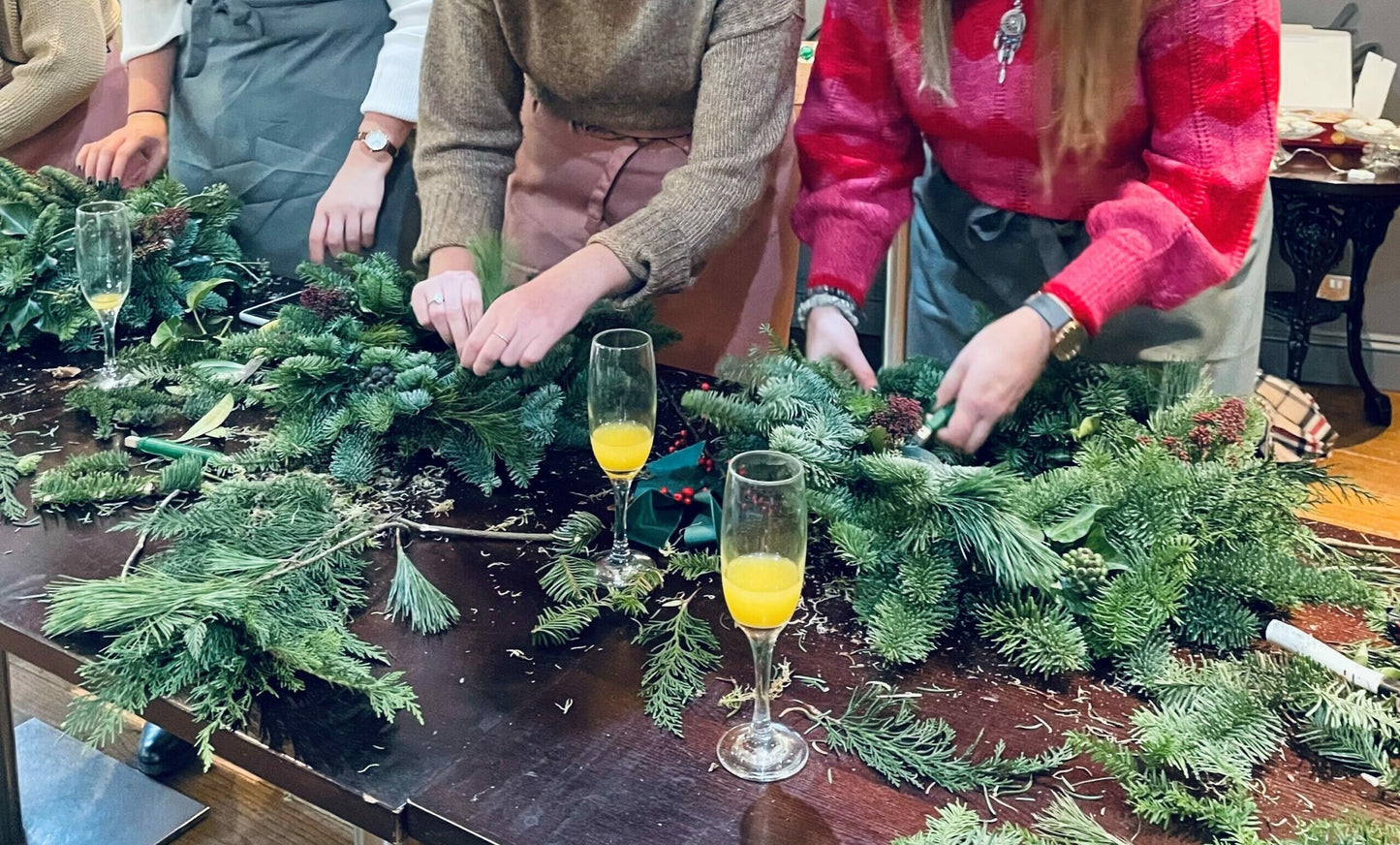 ATELIER "COURONNE DE NOEL" | MATÉRIEL +BOISSON CHAUDE INCLUS